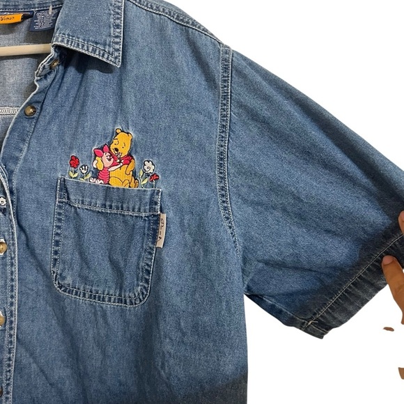 Winnie the Pooh Disney Button Down shirt Vintage embroidered - Picture 3 of 8